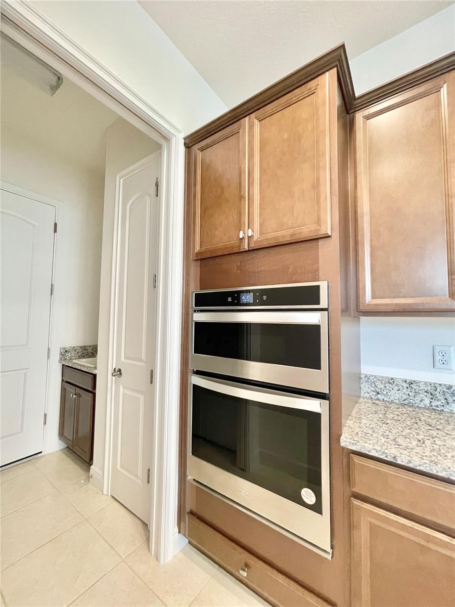 8081 CLEOBURY DR, ORLANDO, FL, 32832