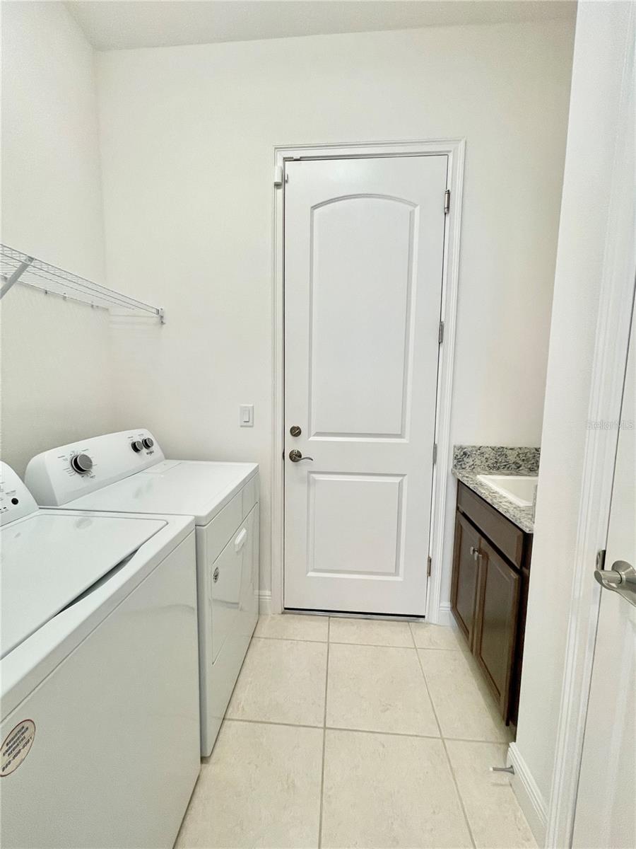 8081 CLEOBURY DR, ORLANDO, FL, 32832