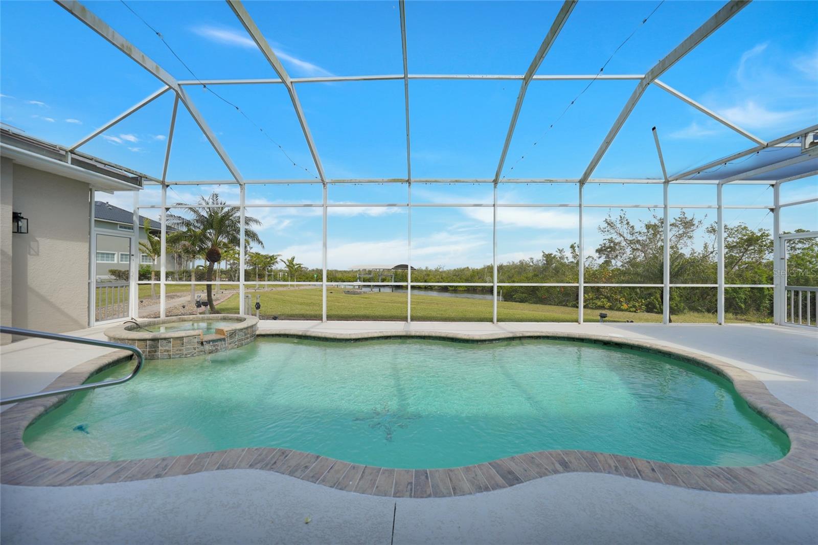 19023 MIDWAY BLVD, PORT CHARLOTTE, FL, 33948