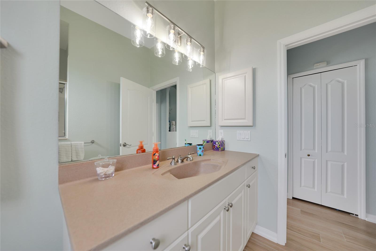 19023 MIDWAY BLVD, PORT CHARLOTTE, FL, 33948