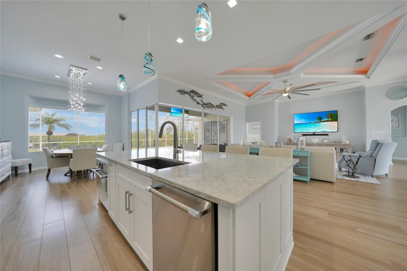 19023 MIDWAY BLVD, PORT CHARLOTTE, FL, 33948