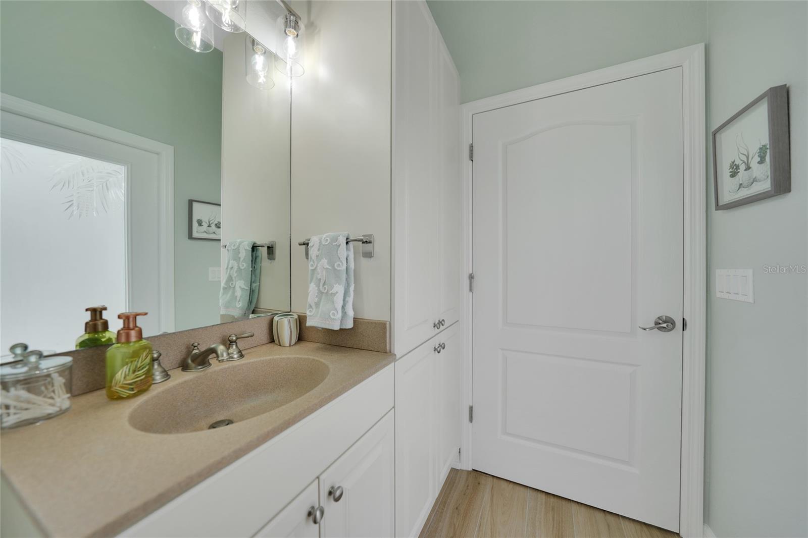 19023 MIDWAY BLVD, PORT CHARLOTTE, FL, 33948