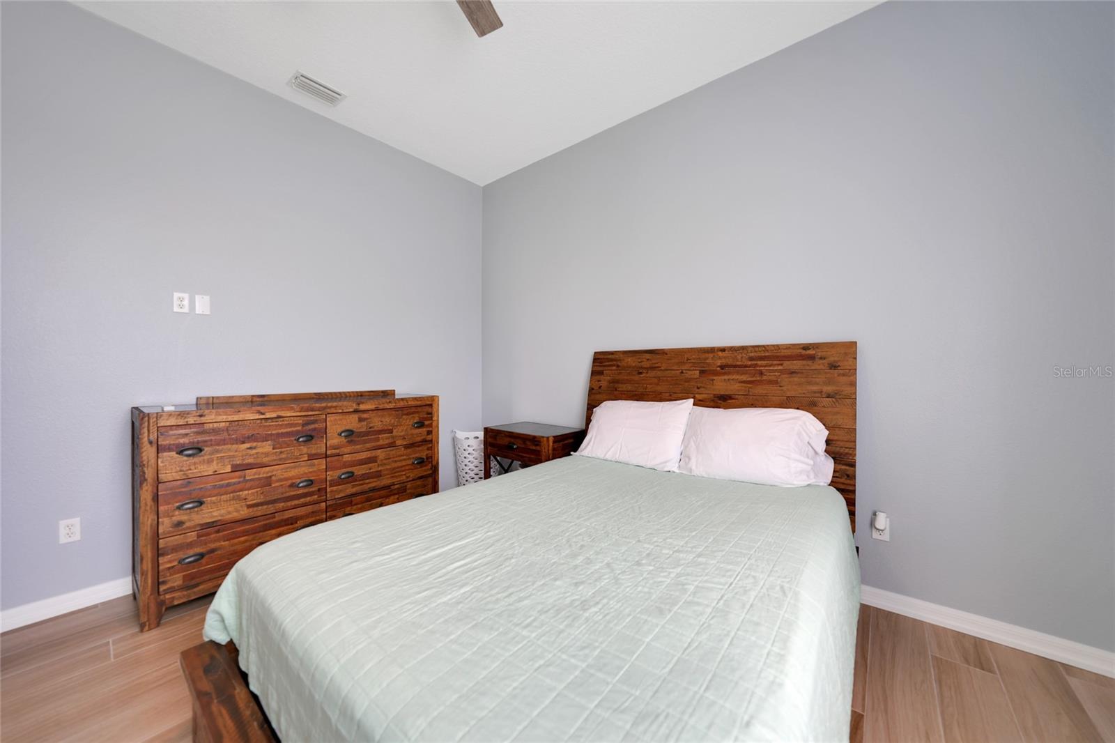 19023 MIDWAY BLVD, PORT CHARLOTTE, FL, 33948