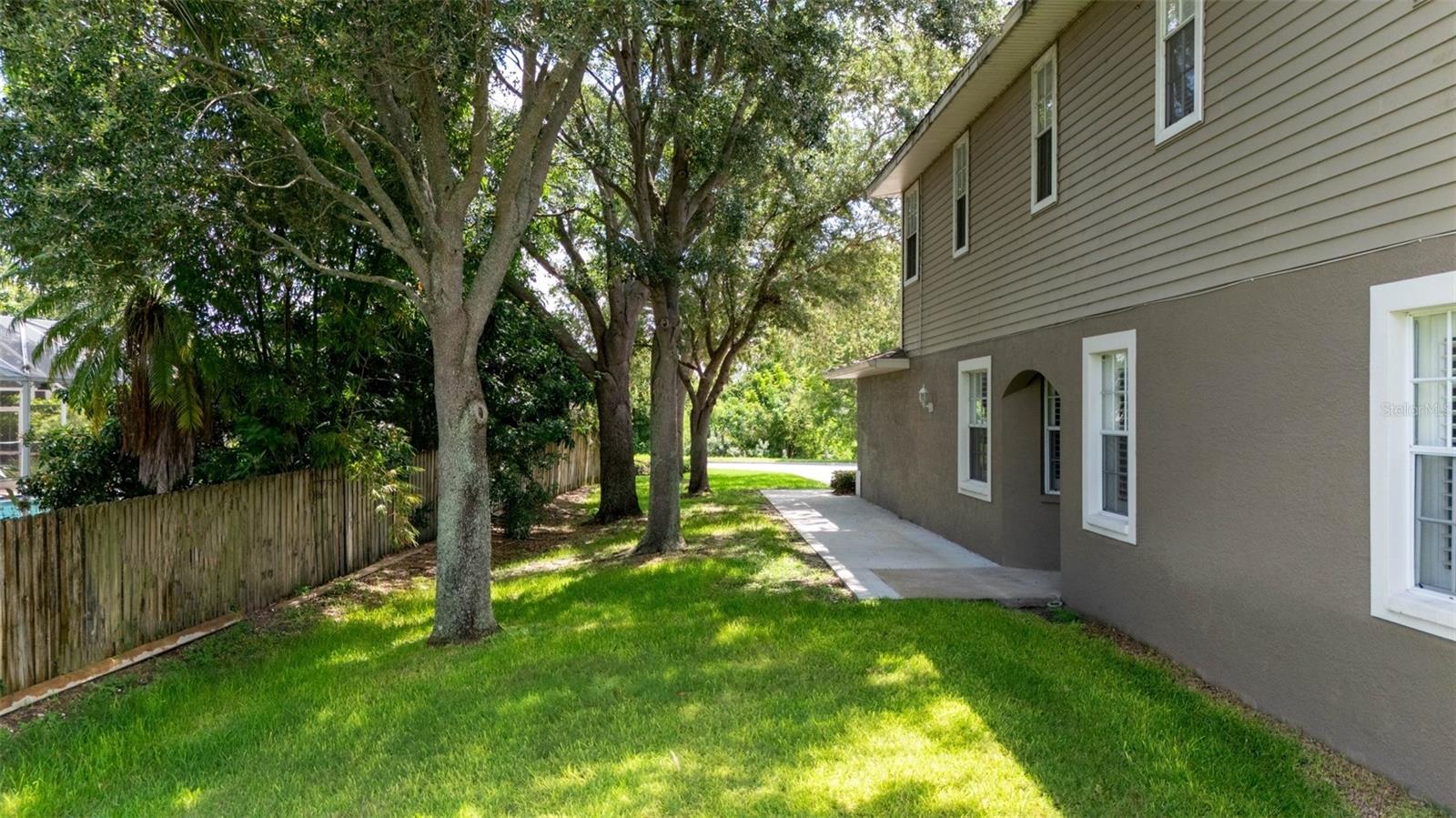 12170 LAKE ALLEN DR, LARGO, FL, 33773