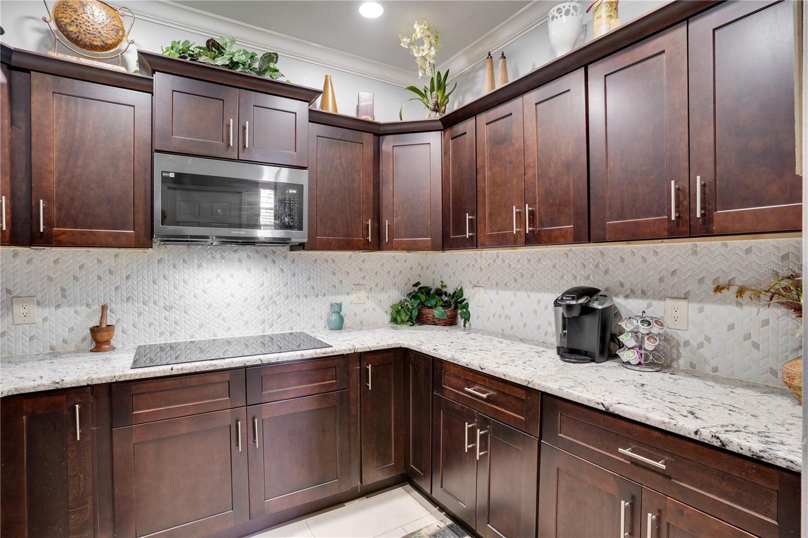 12170 LAKE ALLEN DR, LARGO, FL, 33773