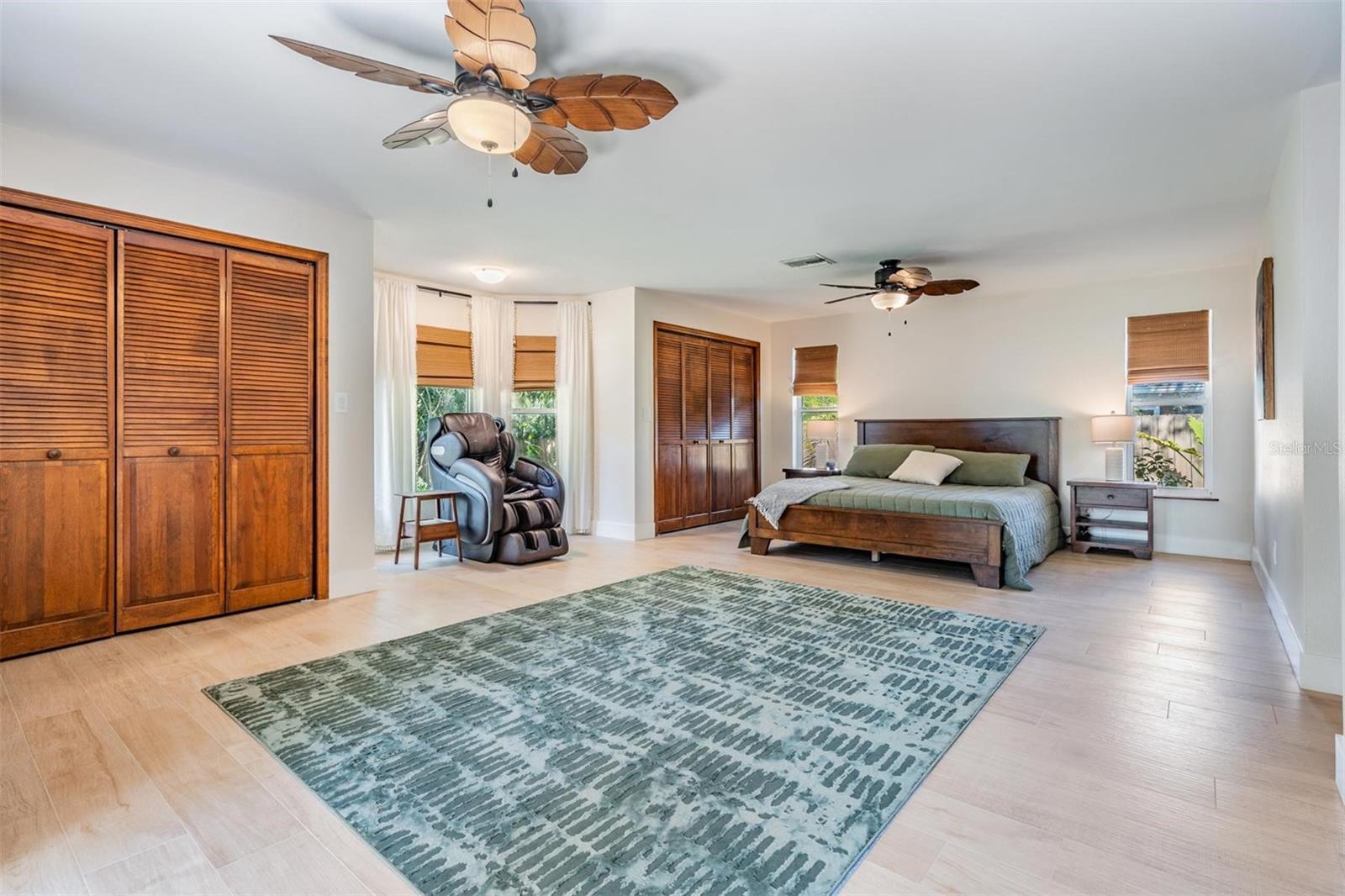 805 SPARROW AVE, PALM HARBOR, FL, 34683