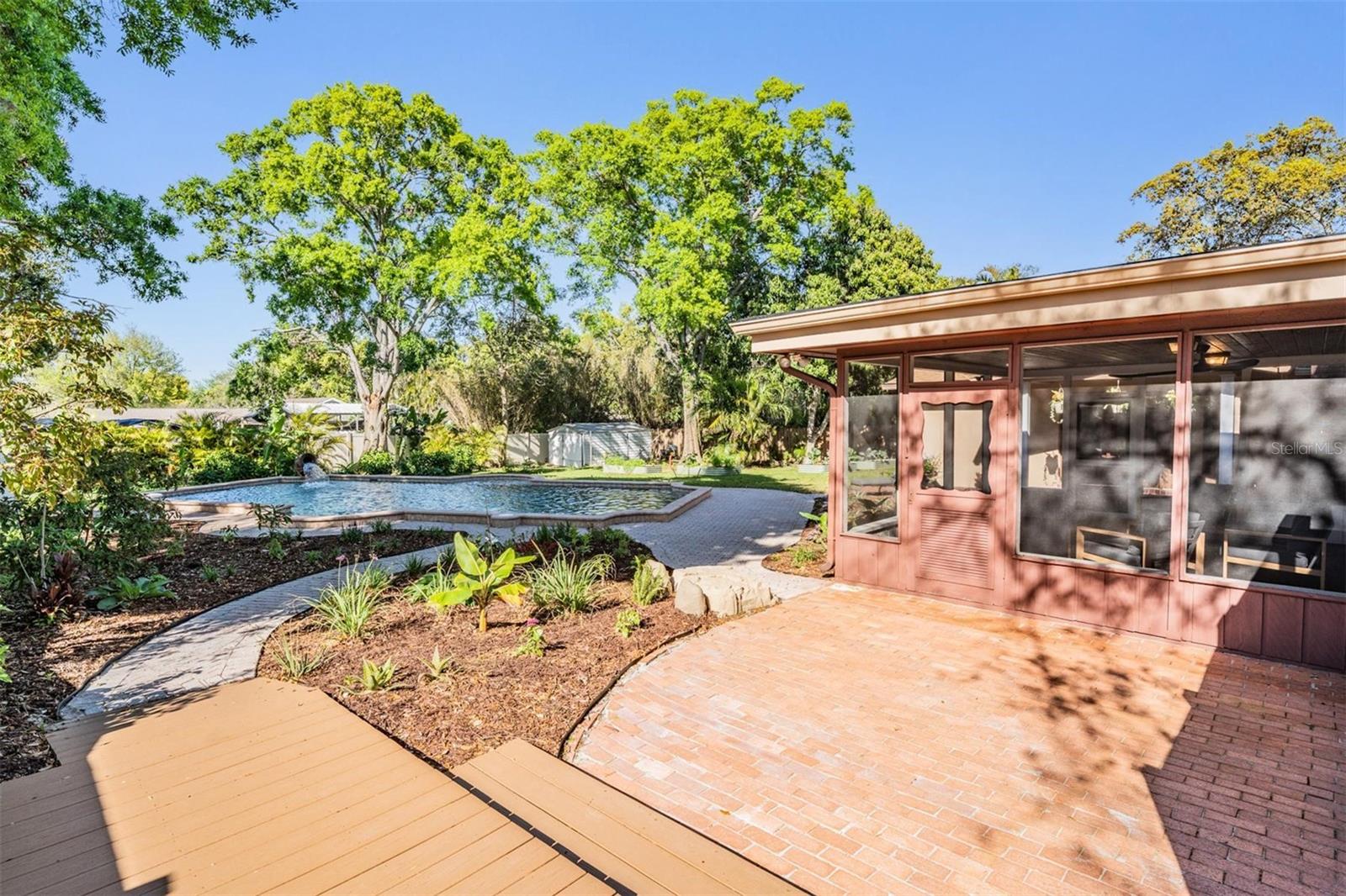 805 SPARROW AVE, PALM HARBOR, FL, 34683
