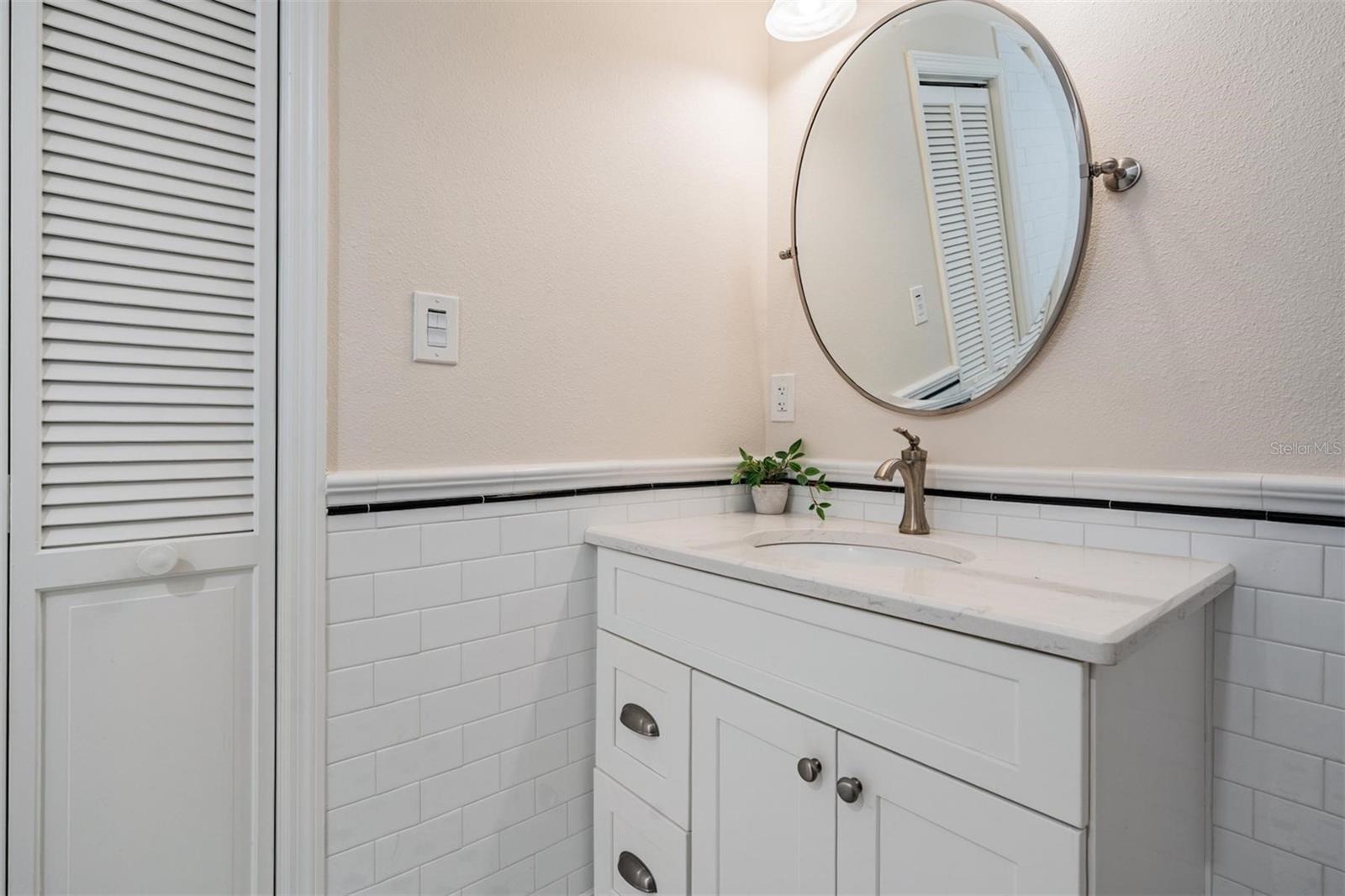 805 SPARROW AVE, PALM HARBOR, FL, 34683