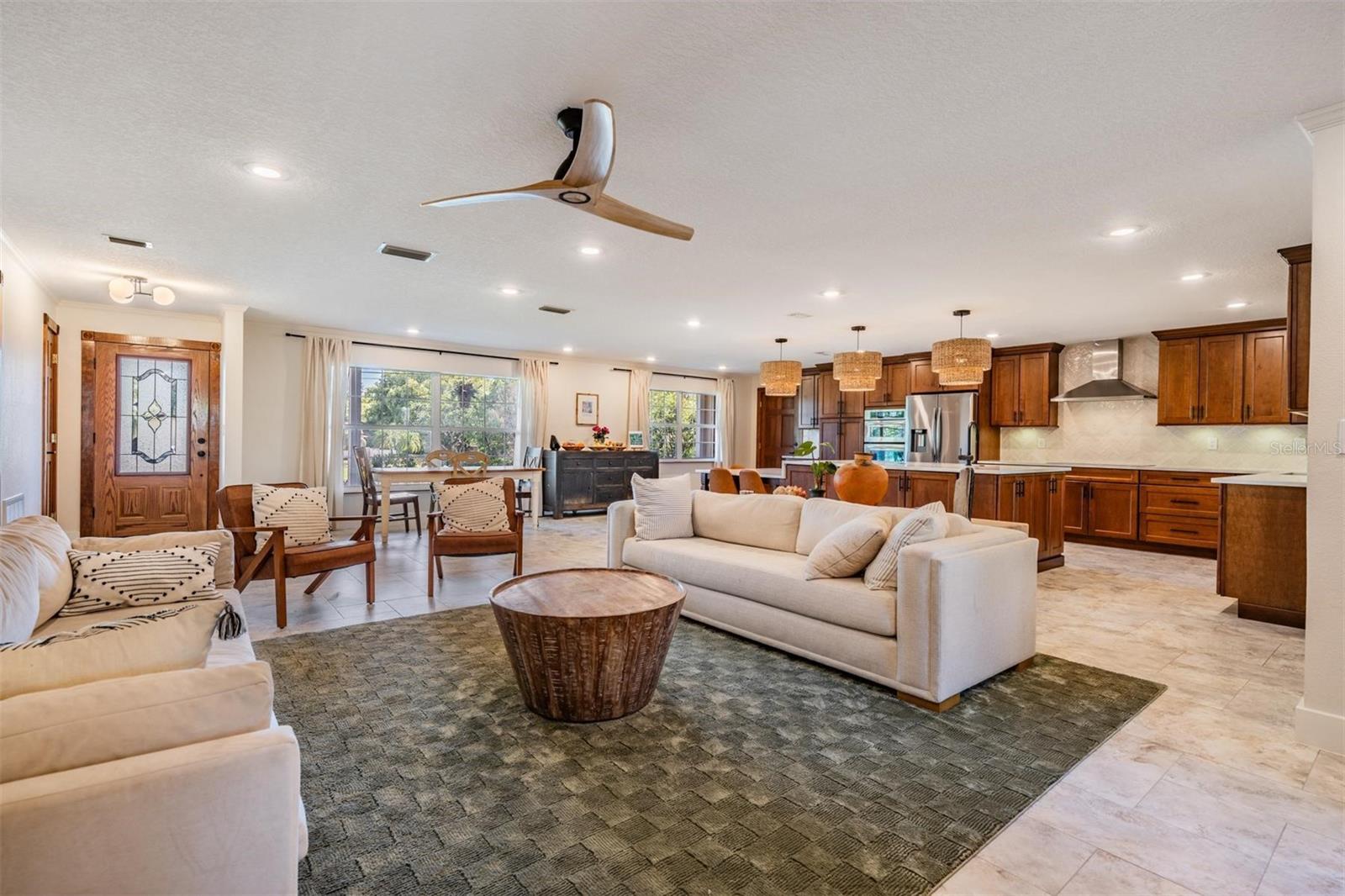805 SPARROW AVE, PALM HARBOR, FL, 34683