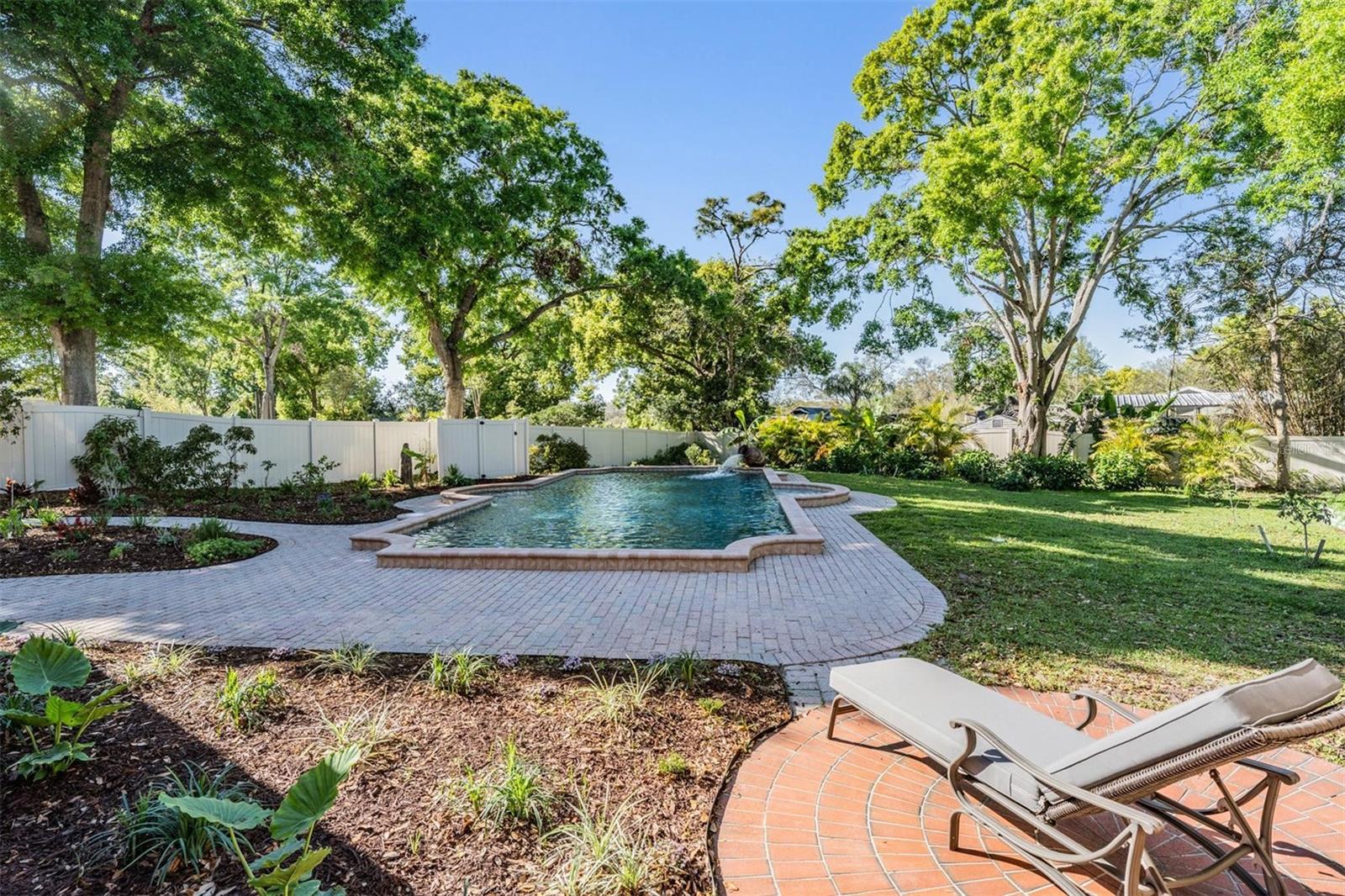 805 SPARROW AVE, PALM HARBOR, FL, 34683
