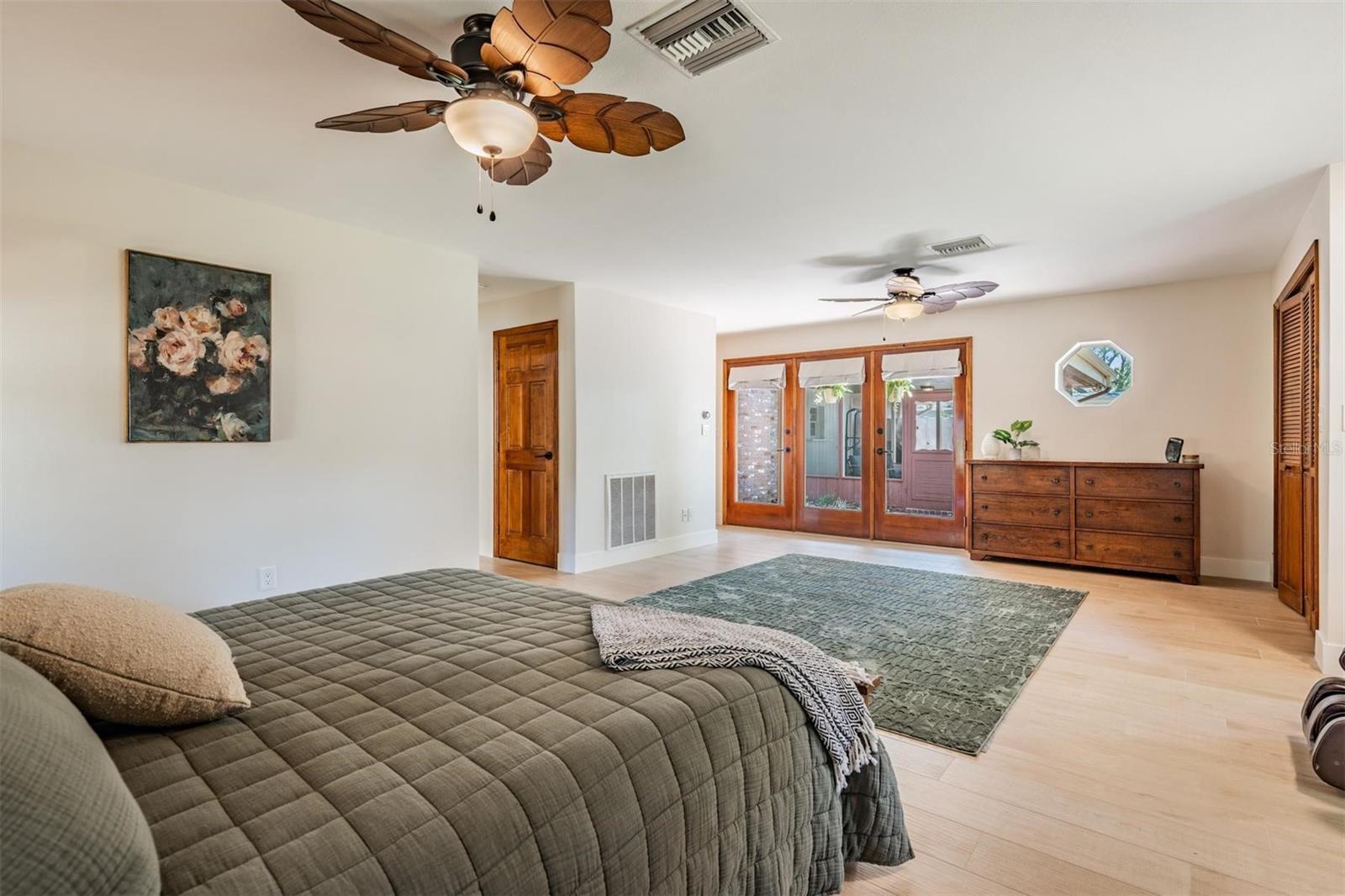 805 SPARROW AVE, PALM HARBOR, FL, 34683