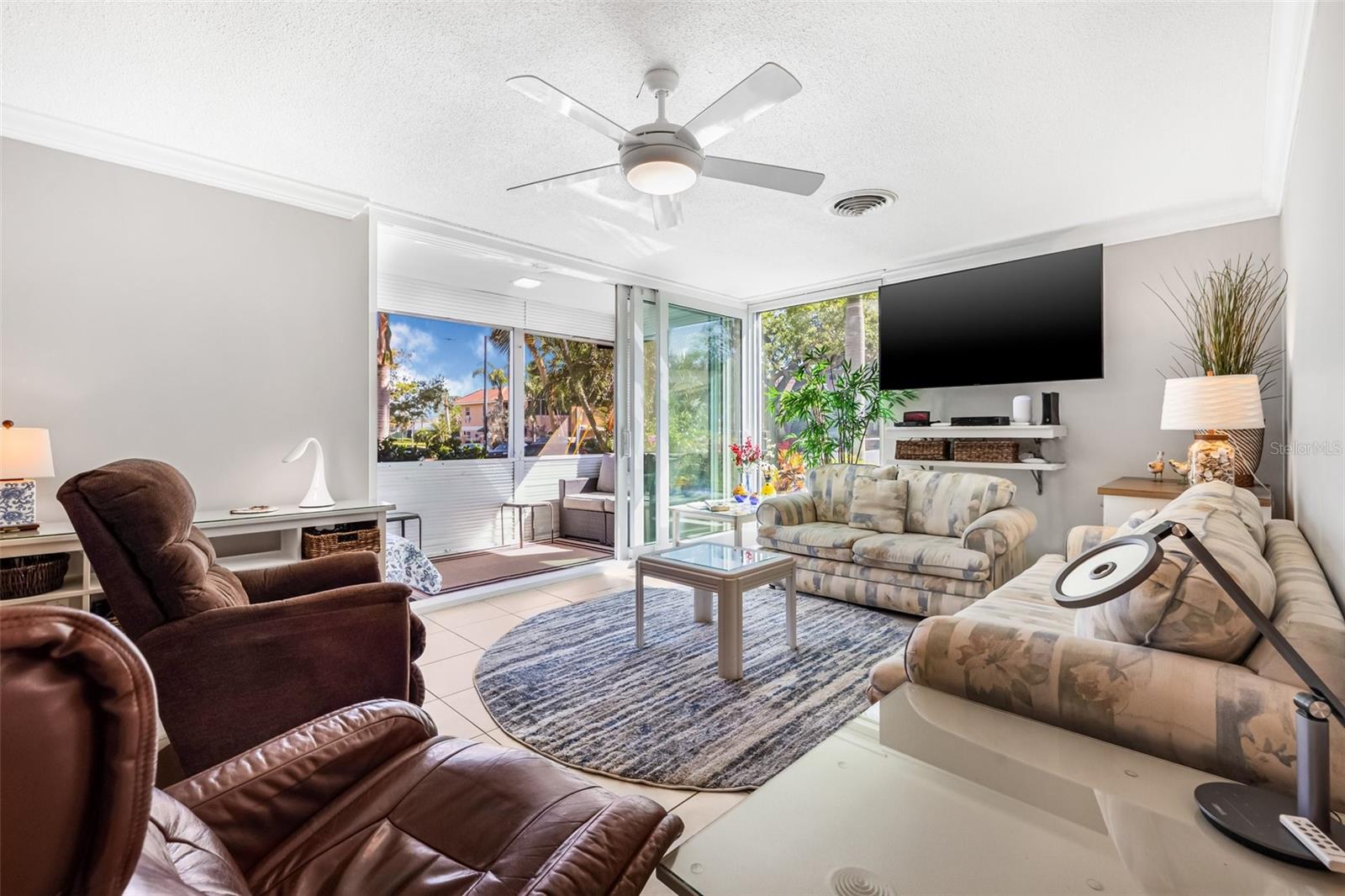 615 10TH AVE NE #1, ST PETERSBURG, FL, 33701