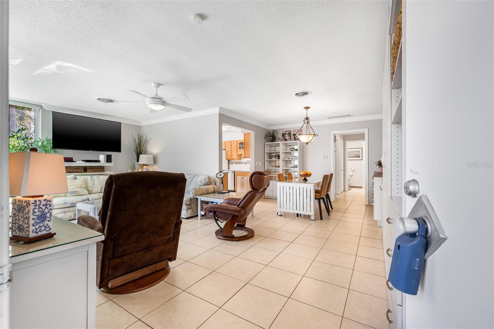 615 10TH AVE NE #1, ST PETERSBURG, FL, 33701