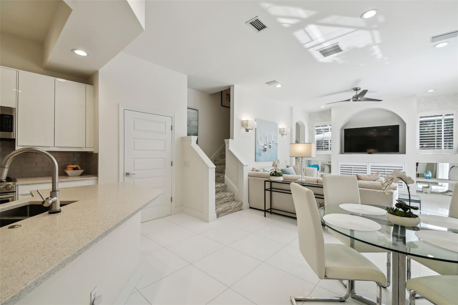 10608 GRETNA GREEN DR, TAMPA, FL, 33626