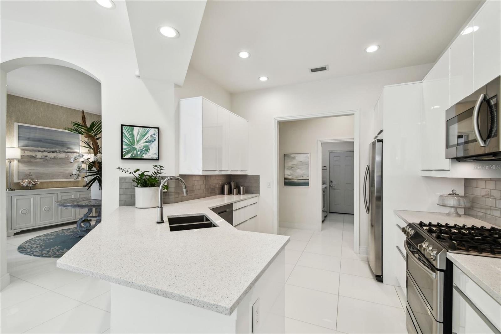 10608 GRETNA GREEN DR, TAMPA, FL, 33626