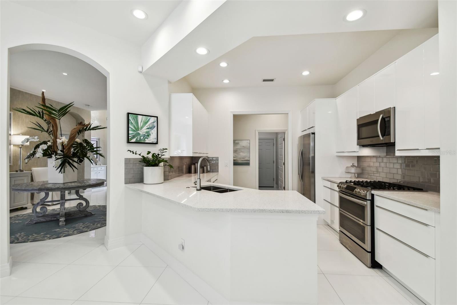 10608 GRETNA GREEN DR, TAMPA, FL, 33626
