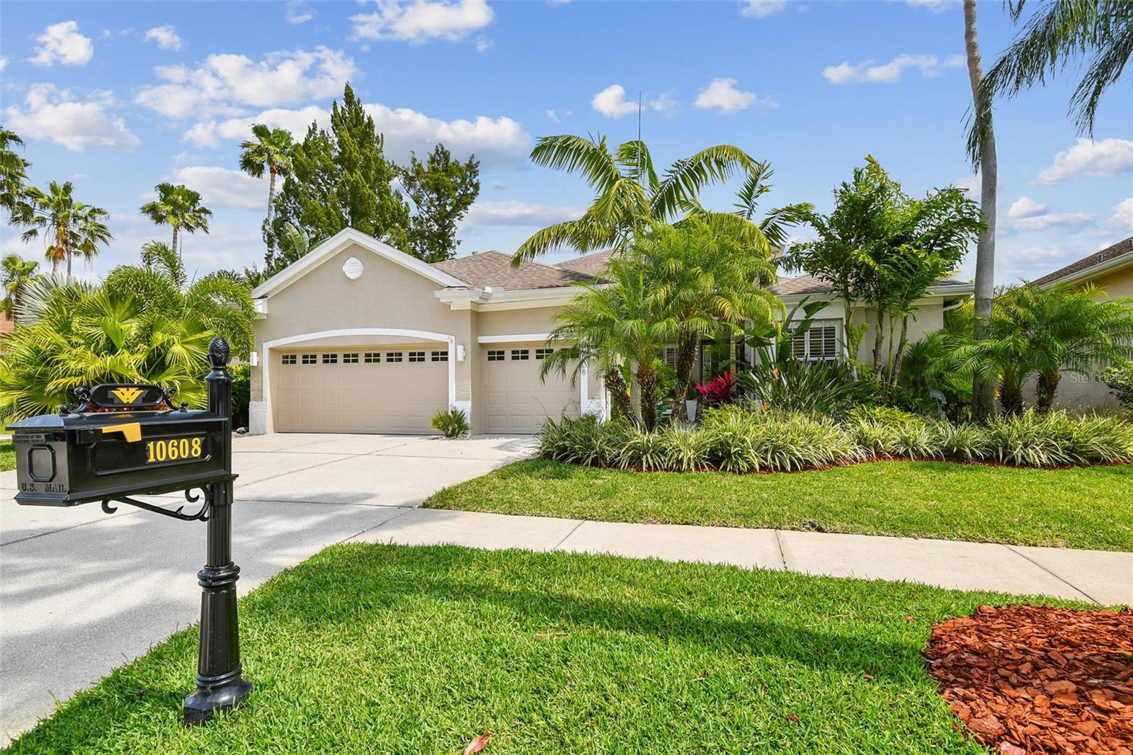 10608 GRETNA GREEN DR, TAMPA, FL, 33626