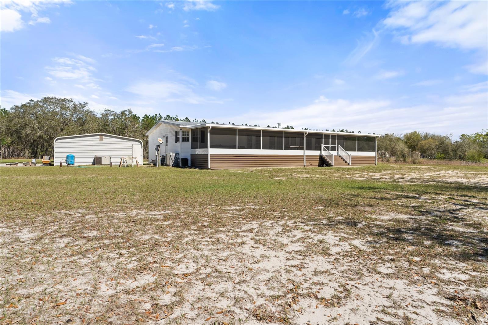 21884 WHITFIELD PL, O'BRIEN, FL, 32071