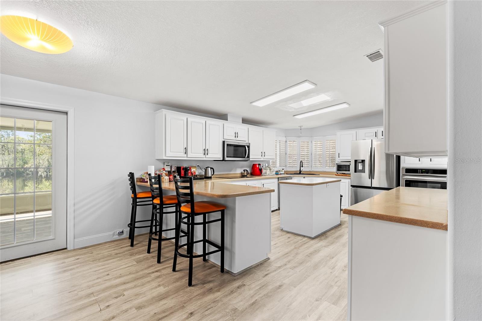 21884 WHITFIELD PL, O'BRIEN, FL, 32071