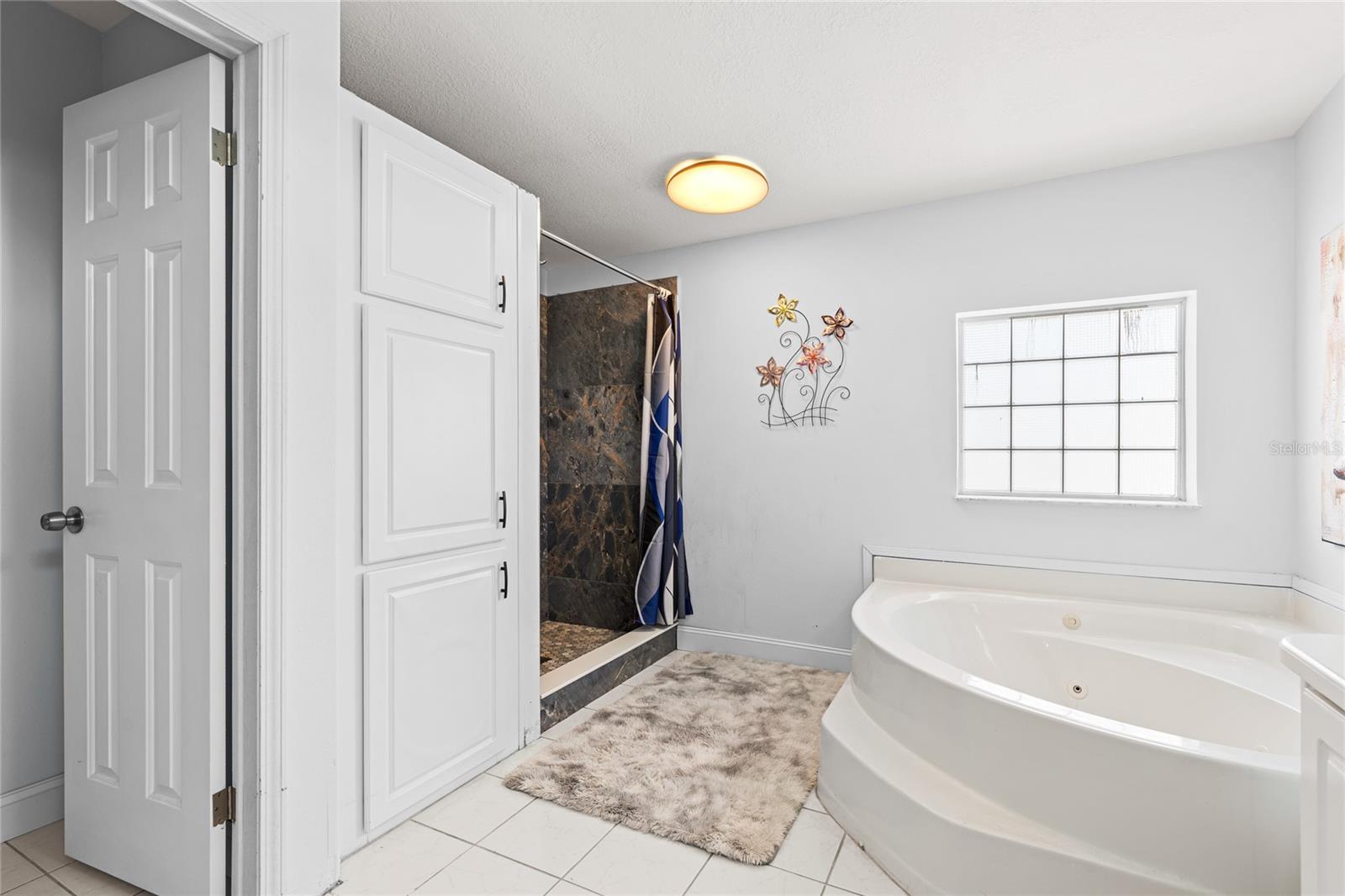 21884 WHITFIELD PL, O'BRIEN, FL, 32071
