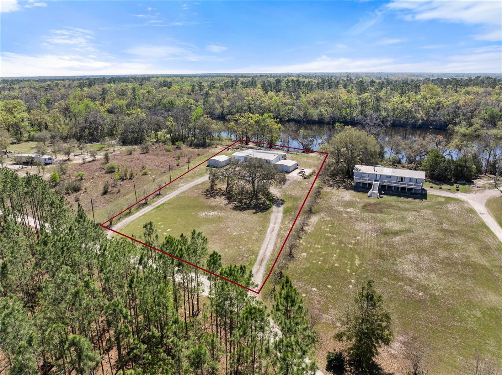 21884 WHITFIELD PL, O'BRIEN, FL, 32071