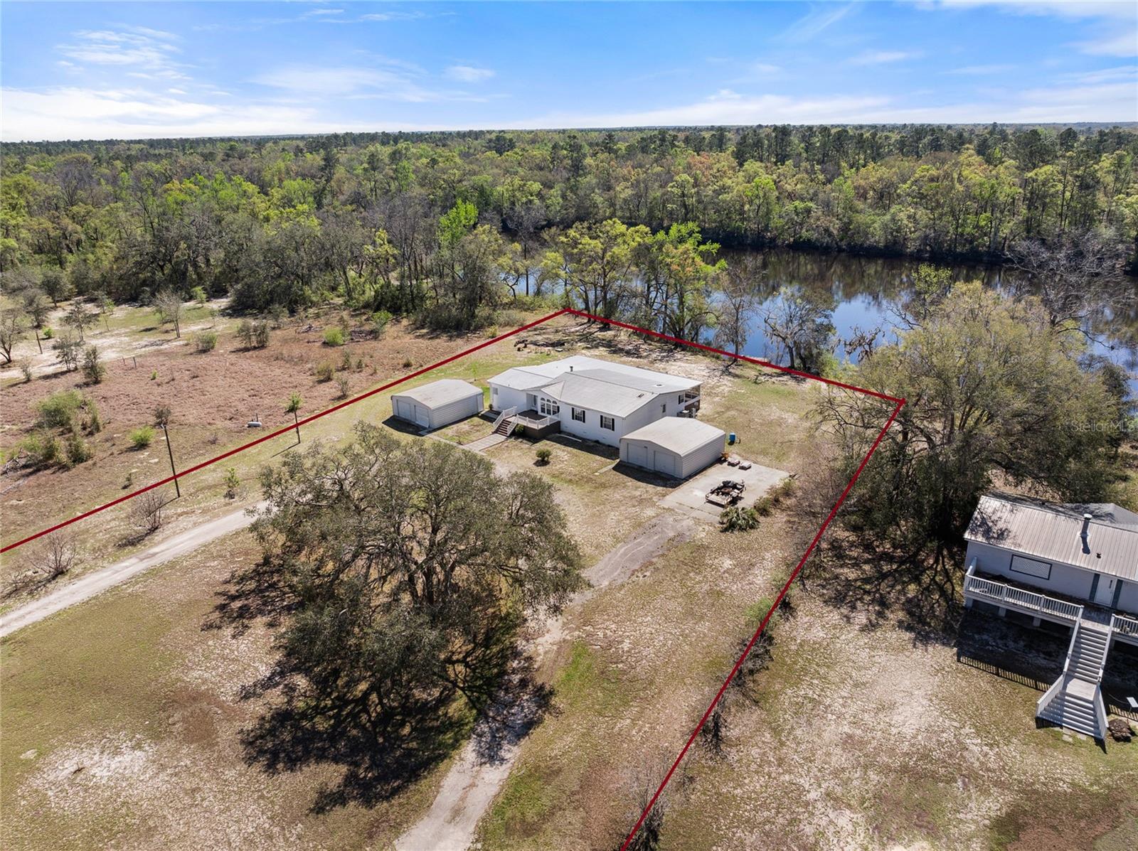 21884 WHITFIELD PL, O'BRIEN, FL, 32071