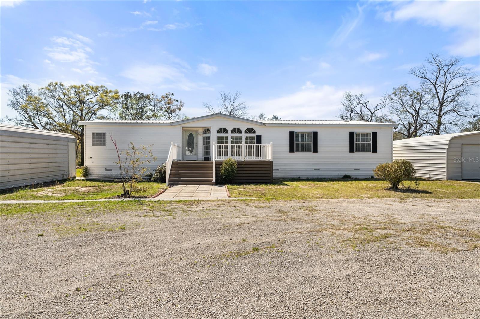 21884 WHITFIELD PL, O'BRIEN, FL, 32071