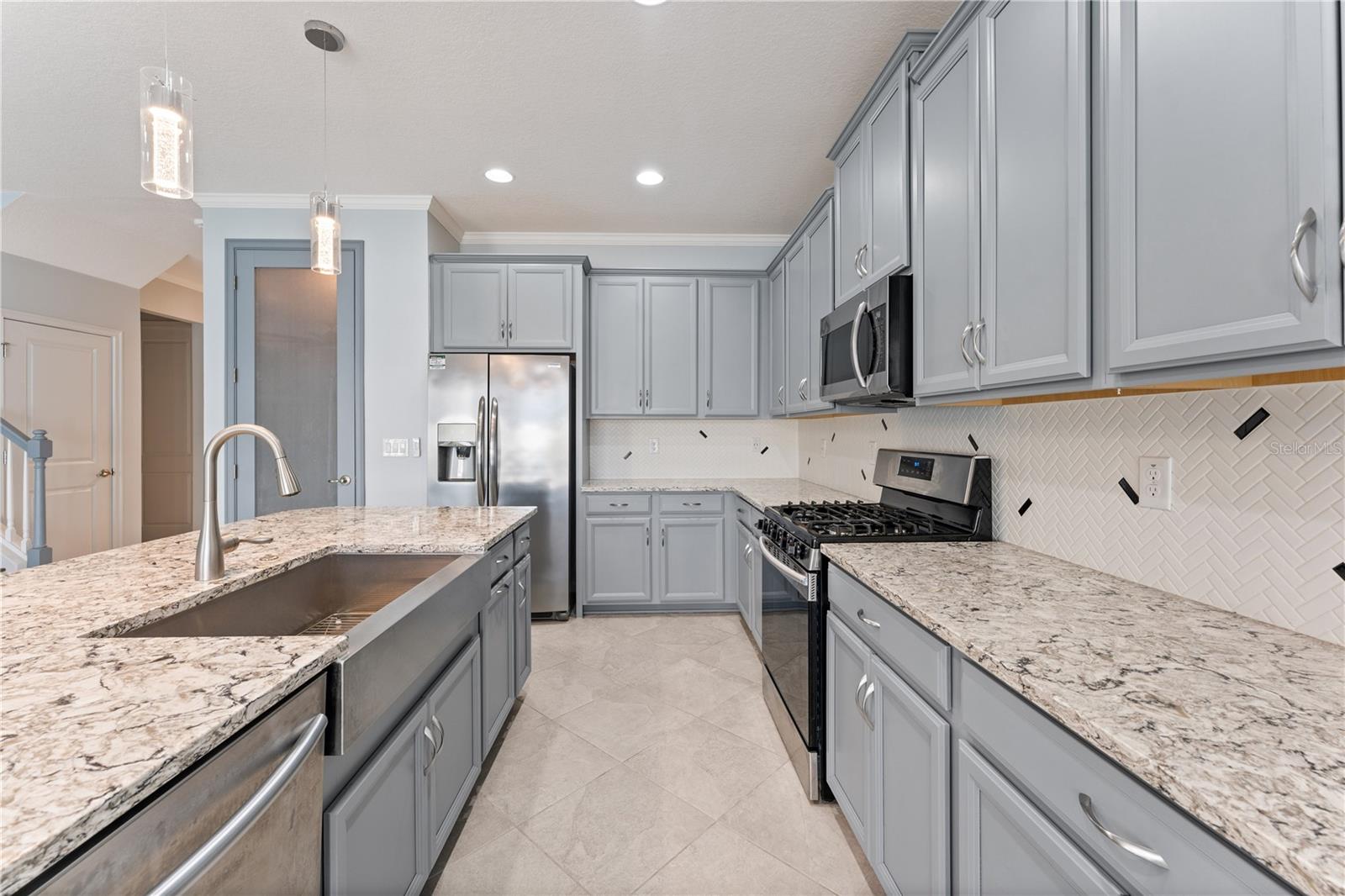 2121 SECRET CV, ODESSA, FL, 33556