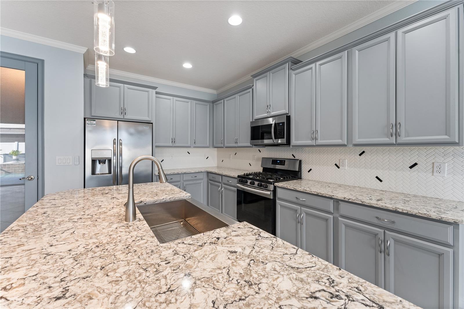2121 SECRET CV, ODESSA, FL, 33556