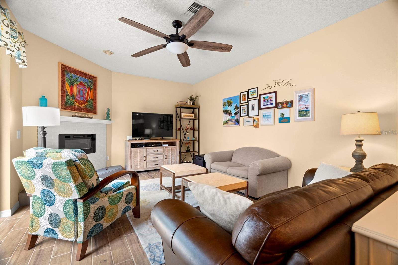 2040 FISHERMENS BND, PALM HARBOR, FL, 34685