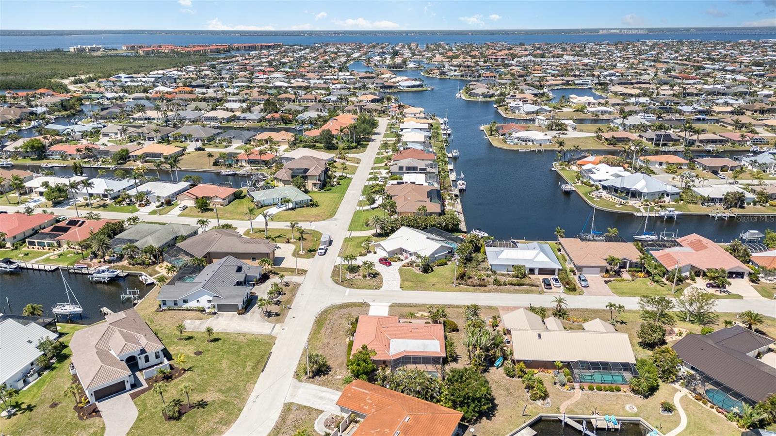 2621 VIA VENETO DR, PUNTA GORDA, FL, 33950