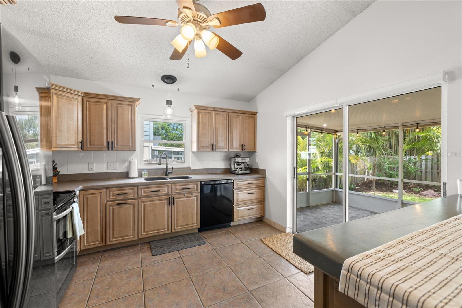 3574 RIDGE BLVD, PALM HARBOR, FL, 34684