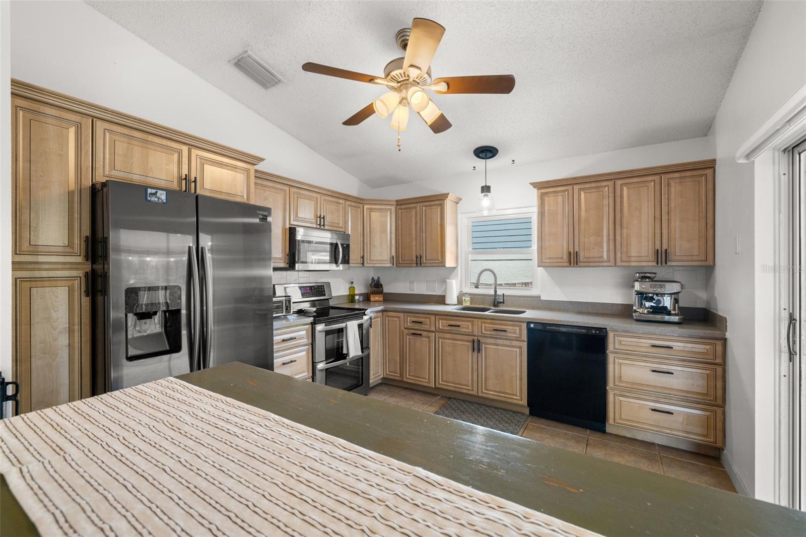 3574 RIDGE BLVD, PALM HARBOR, FL, 34684