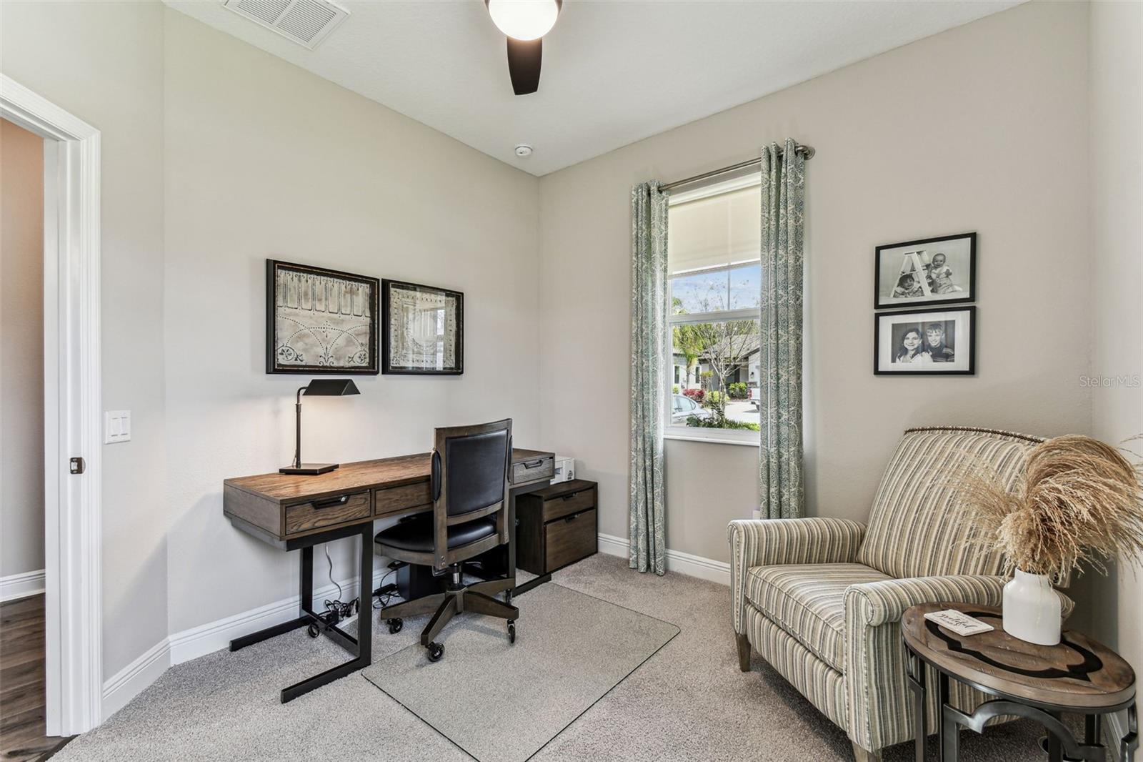 19370 HAWK VALLEY DR, TAMPA, FL, 33647