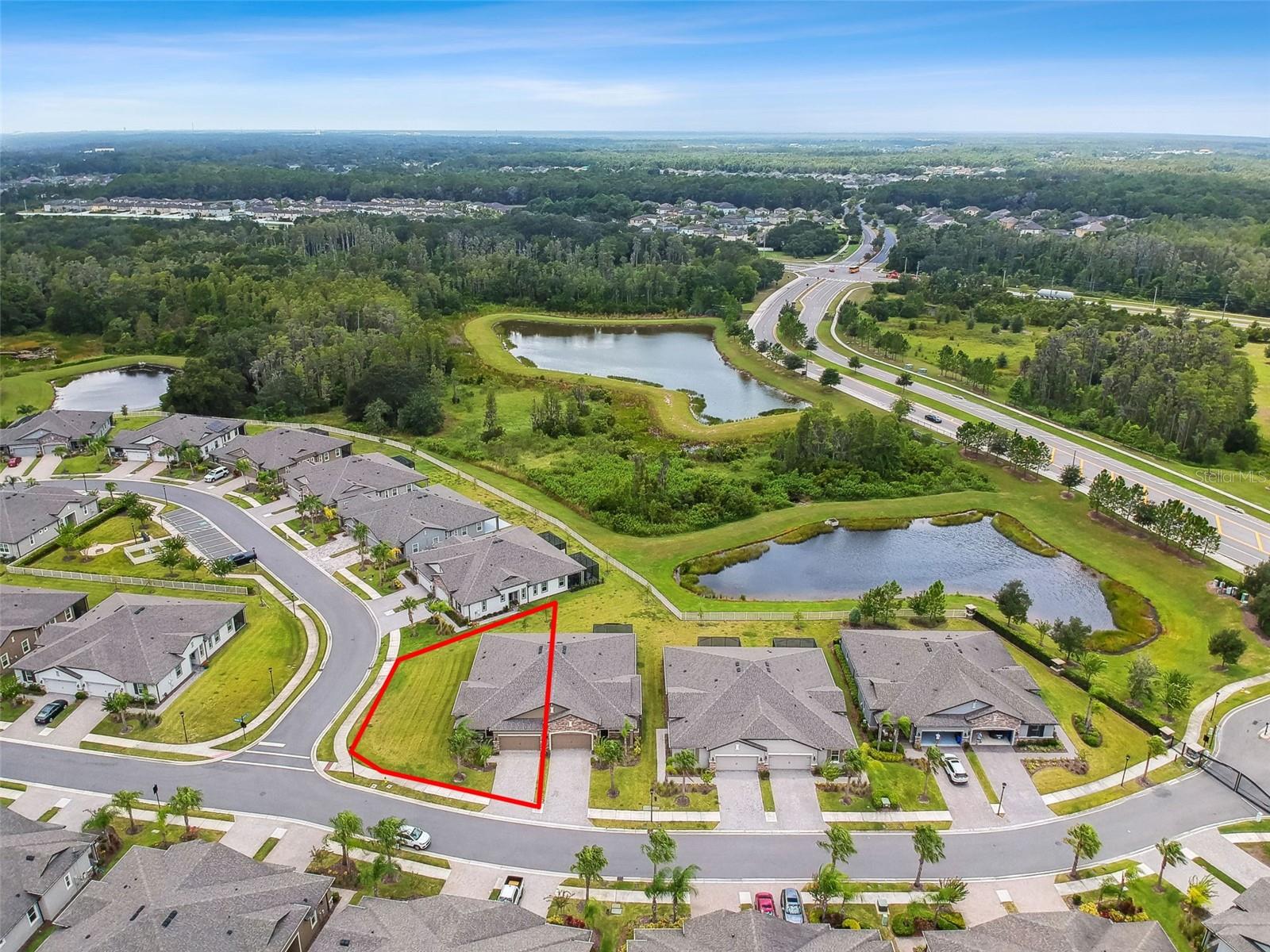 19370 HAWK VALLEY DR, TAMPA, FL, 33647