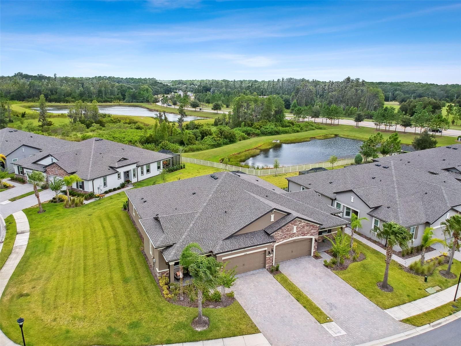 19370 HAWK VALLEY DR, TAMPA, FL, 33647