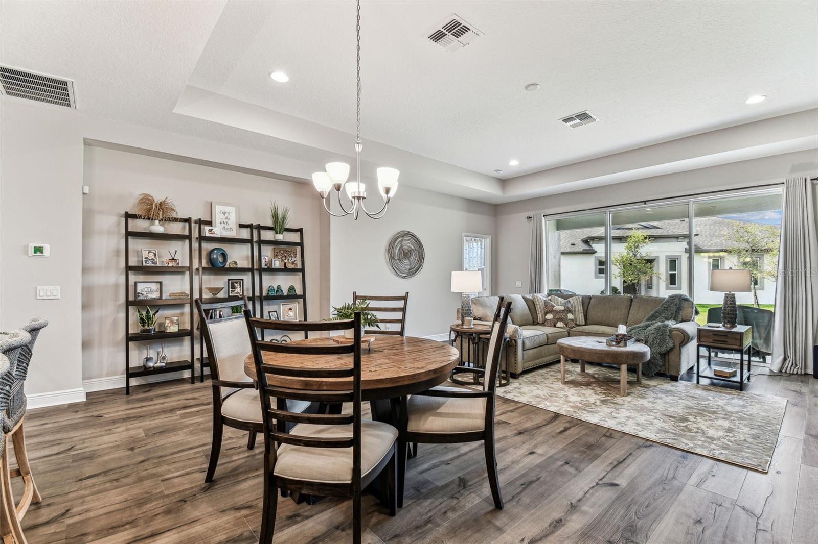 19370 HAWK VALLEY DR, TAMPA, FL, 33647