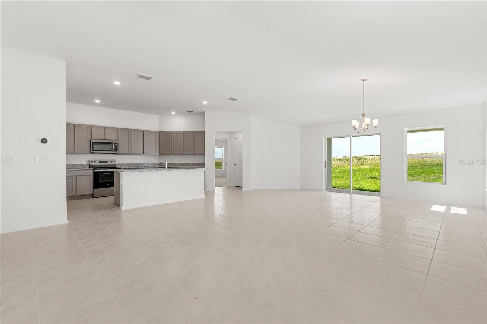 640 ROYAL PALM DR, DUNDEE, FL, 33838