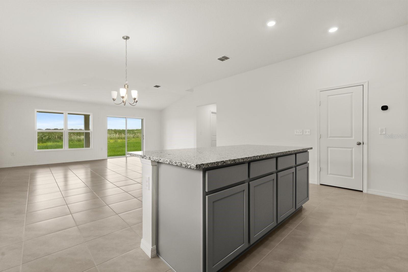 640 ROYAL PALM DR, DUNDEE, FL, 33838