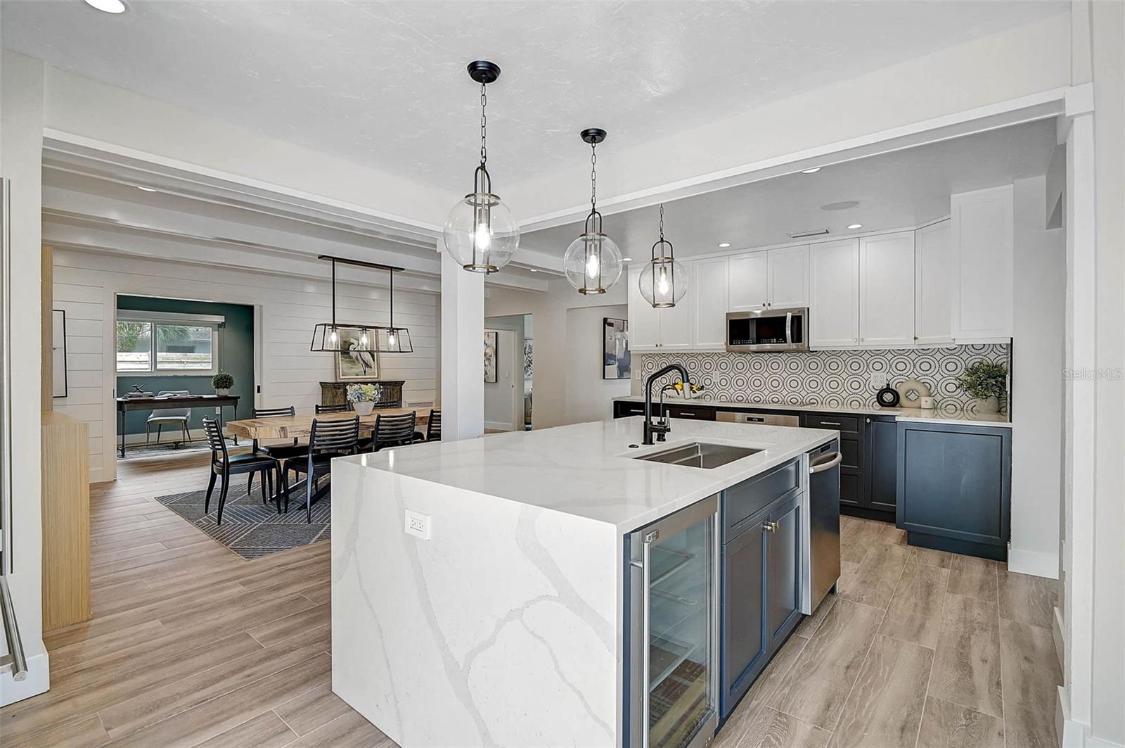 577 CORWOOD DR, SARASOTA, FL, 34234