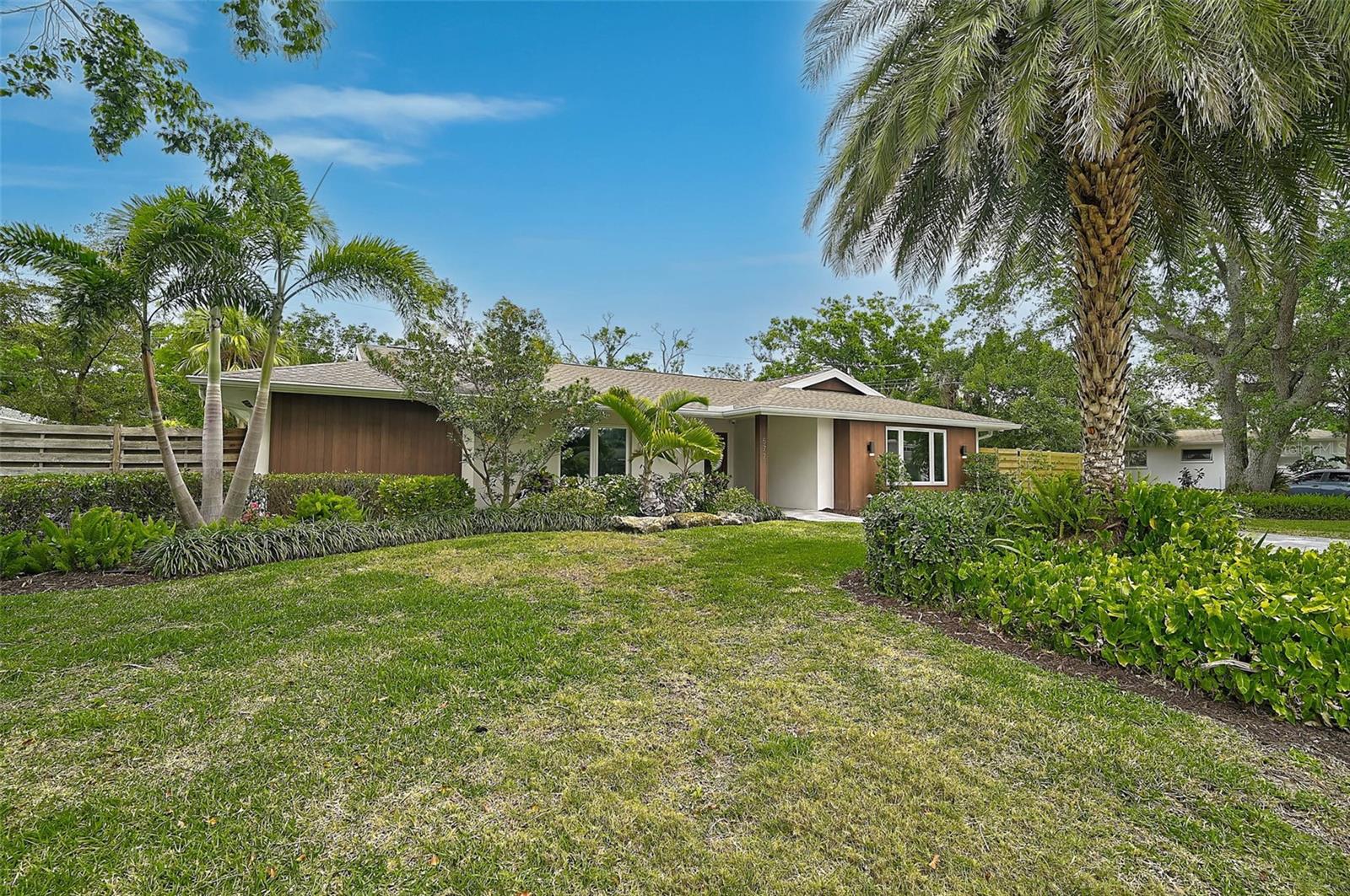577 CORWOOD DR, SARASOTA, FL, 34234