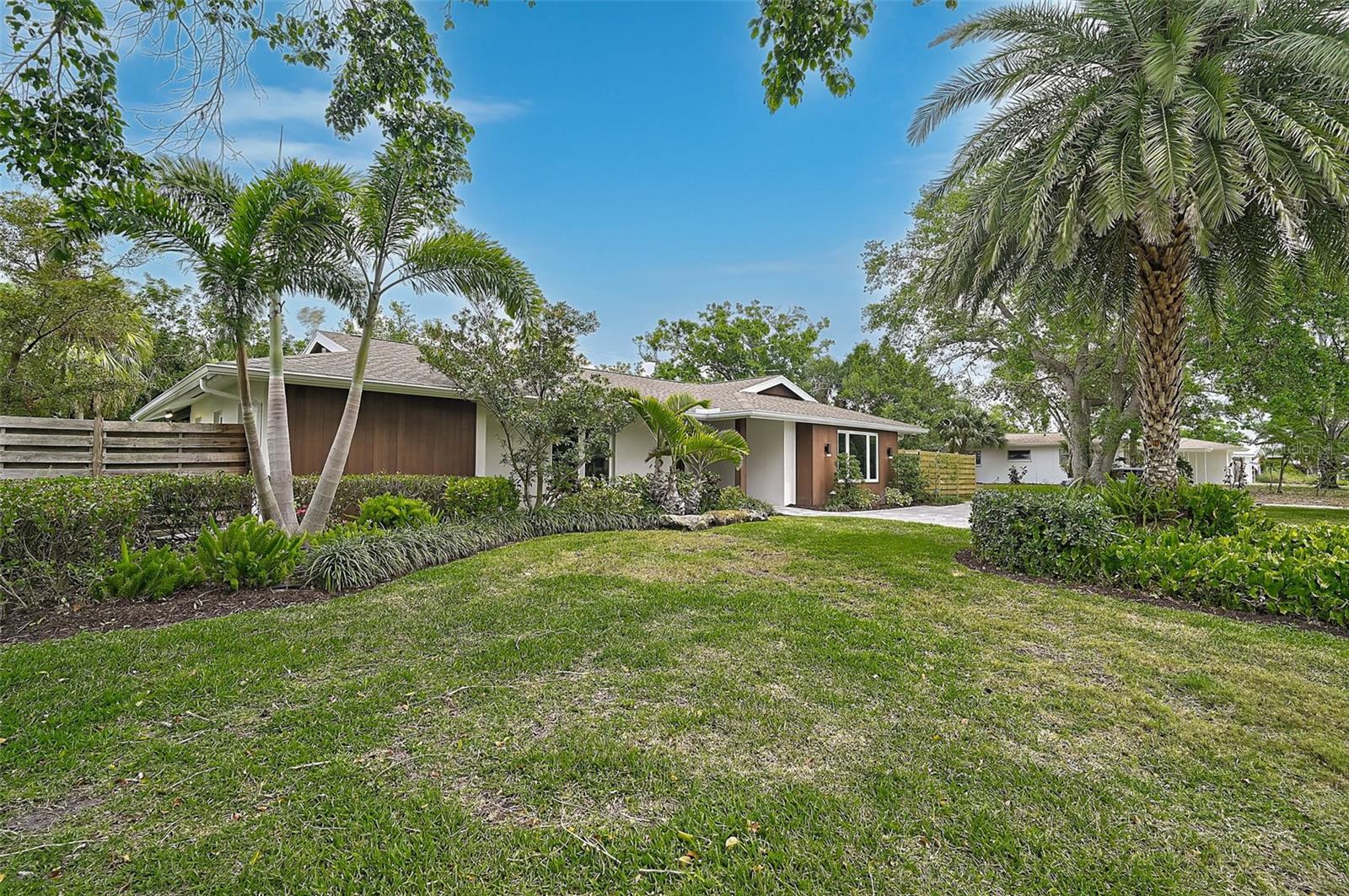 577 CORWOOD DR, SARASOTA, FL, 34234
