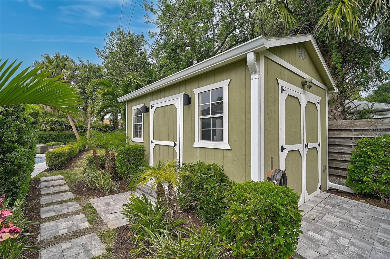 577 CORWOOD DR, SARASOTA, FL, 34234