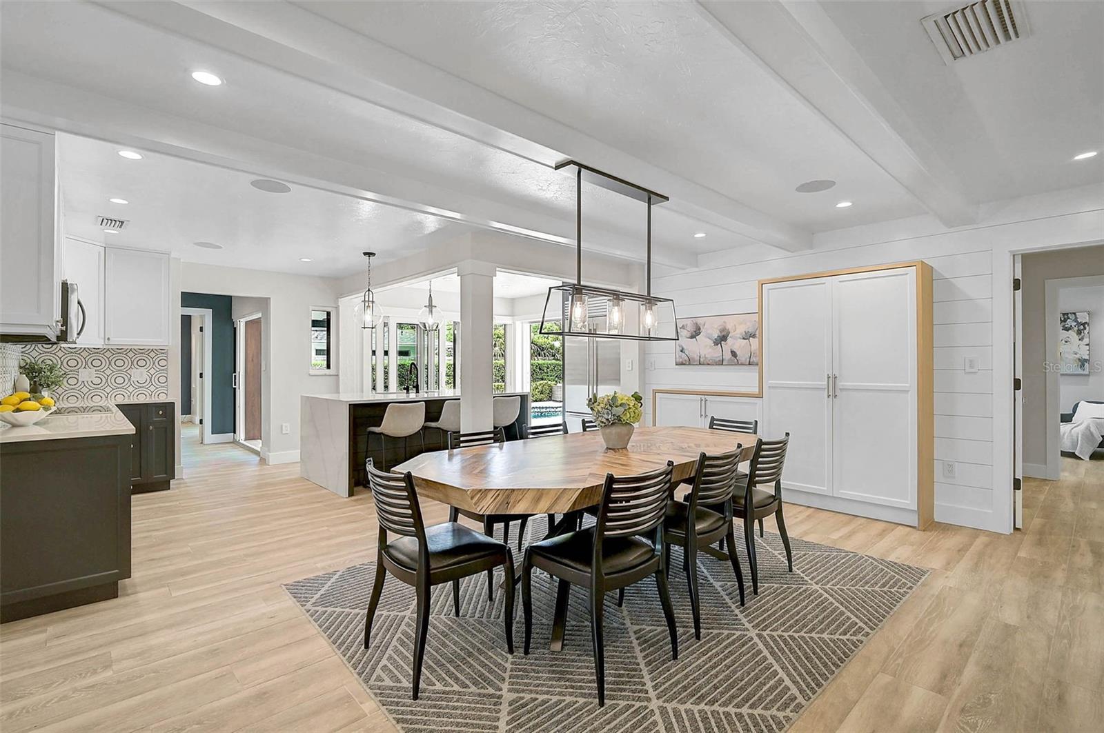 577 CORWOOD DR, SARASOTA, FL, 34234