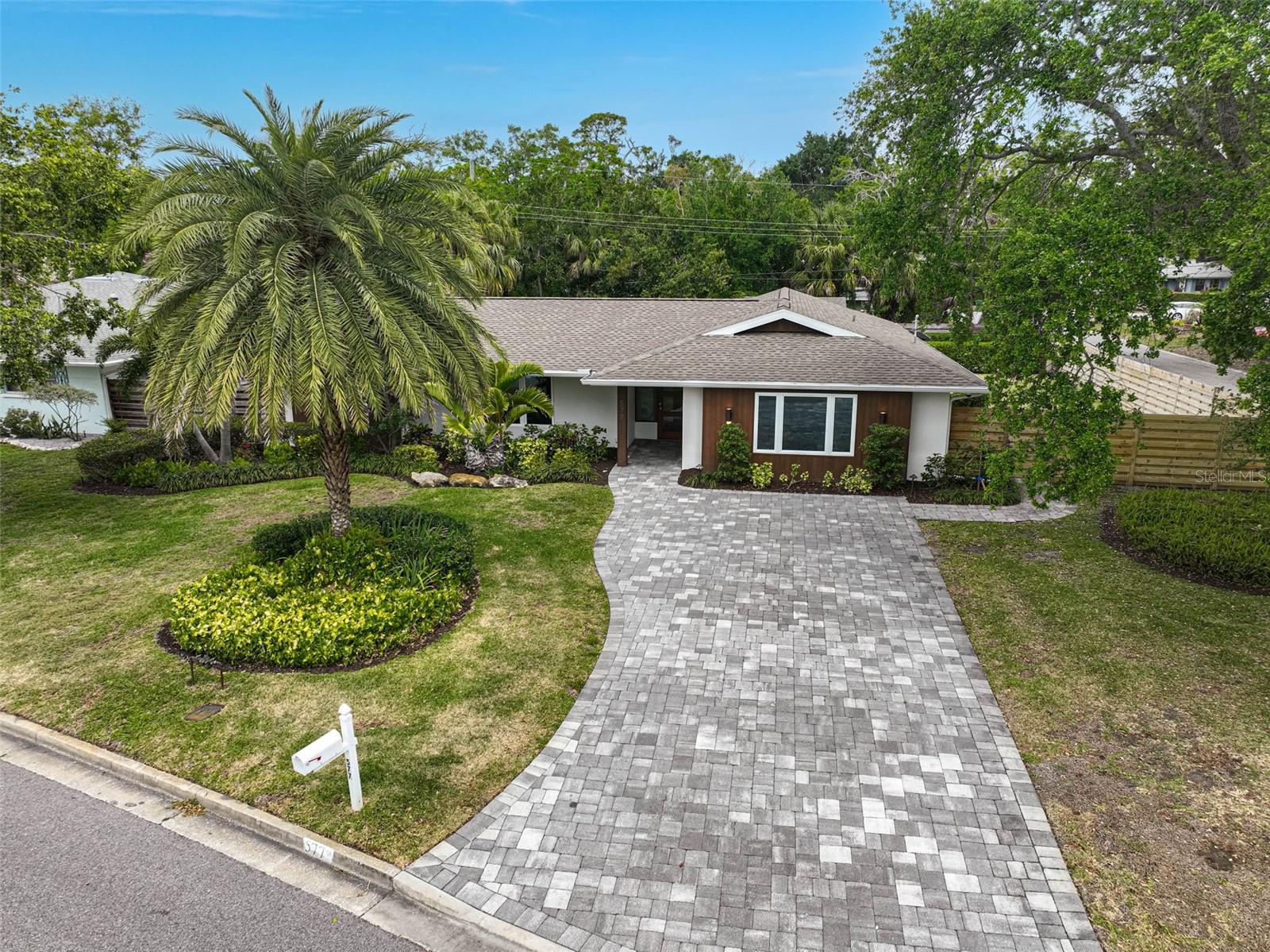 577 CORWOOD DR, SARASOTA, FL, 34234