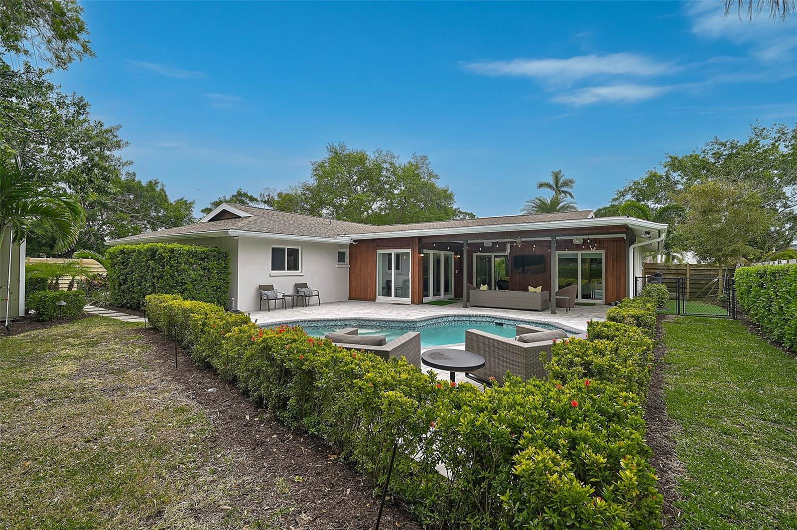 577 CORWOOD DR, SARASOTA, FL, 34234