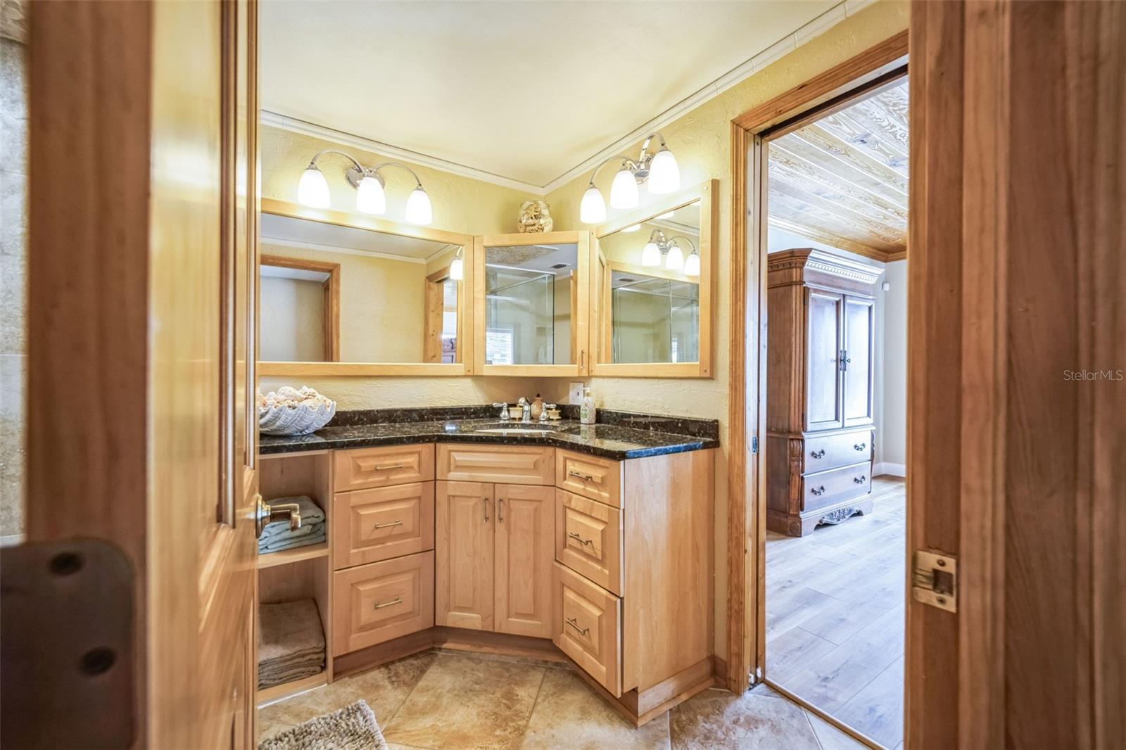 5900 LEELAND ST S, ST PETERSBURG, FL, 33715