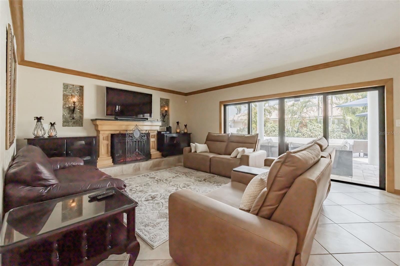 5900 LEELAND ST S, ST PETERSBURG, FL, 33715