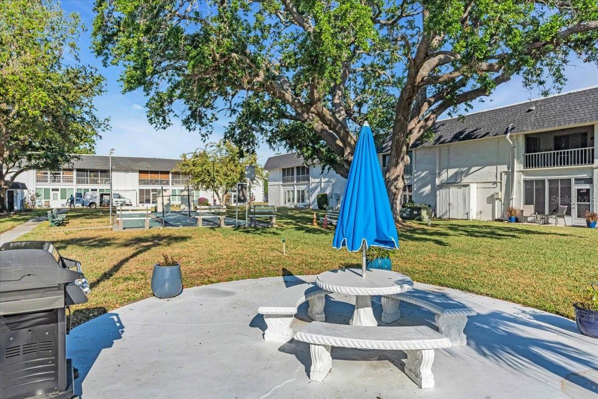 204 46TH AVENUE TER W #412, BRADENTON, FL, 34207