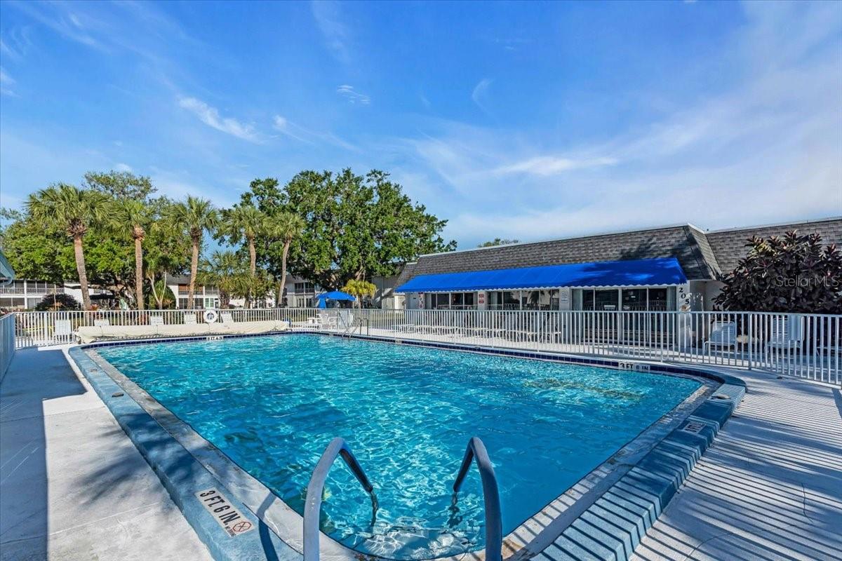 204 46TH AVENUE TER W #412, BRADENTON, FL, 34207
